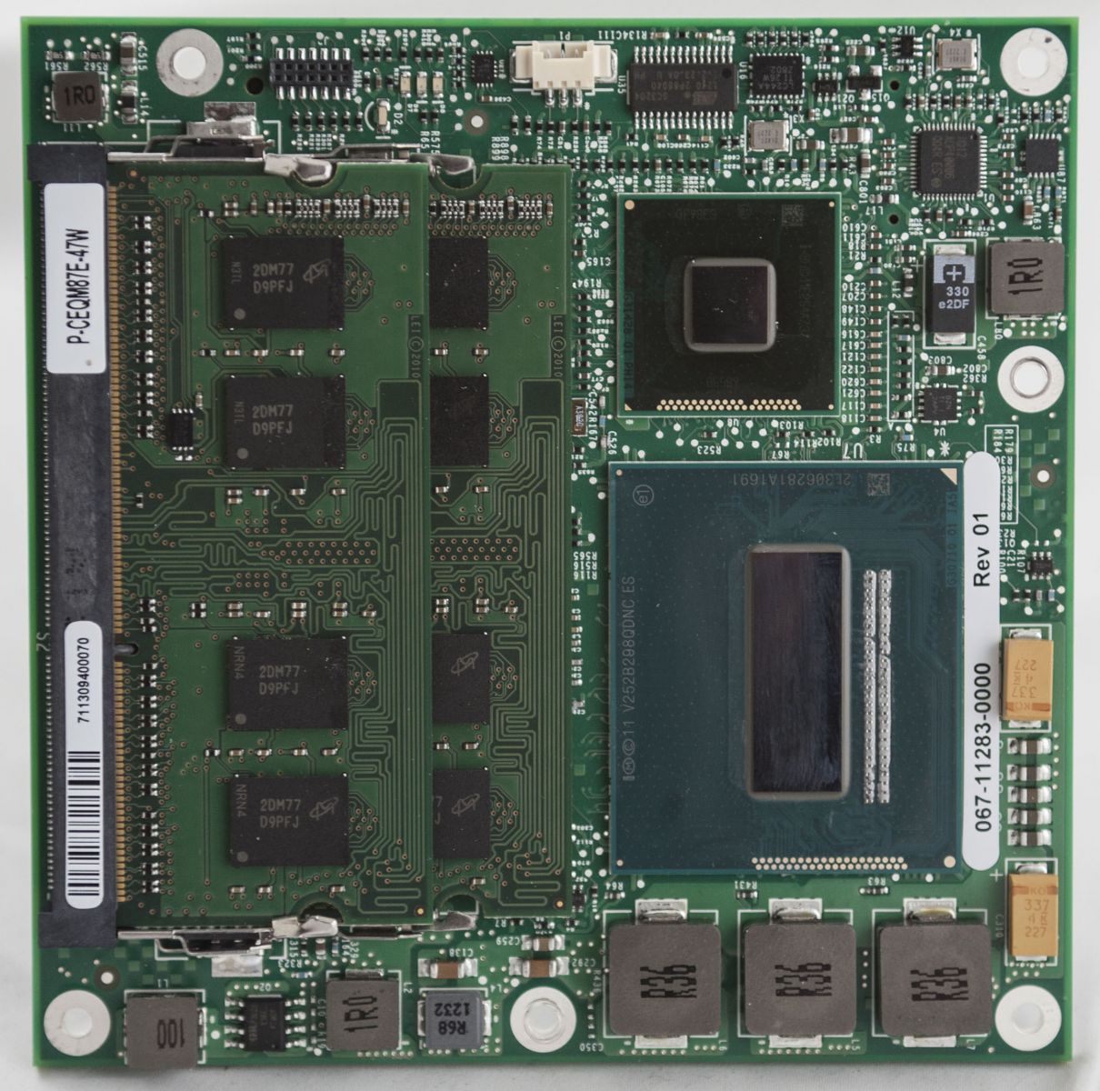 внешний вид компьютера CEQM87 на базе процессора Intel Haswell